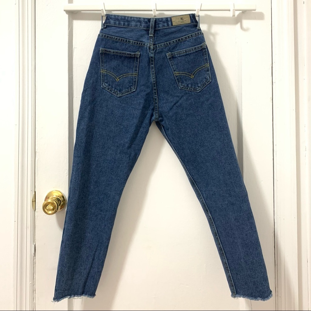 Blue Jean - Picture 2 of 2